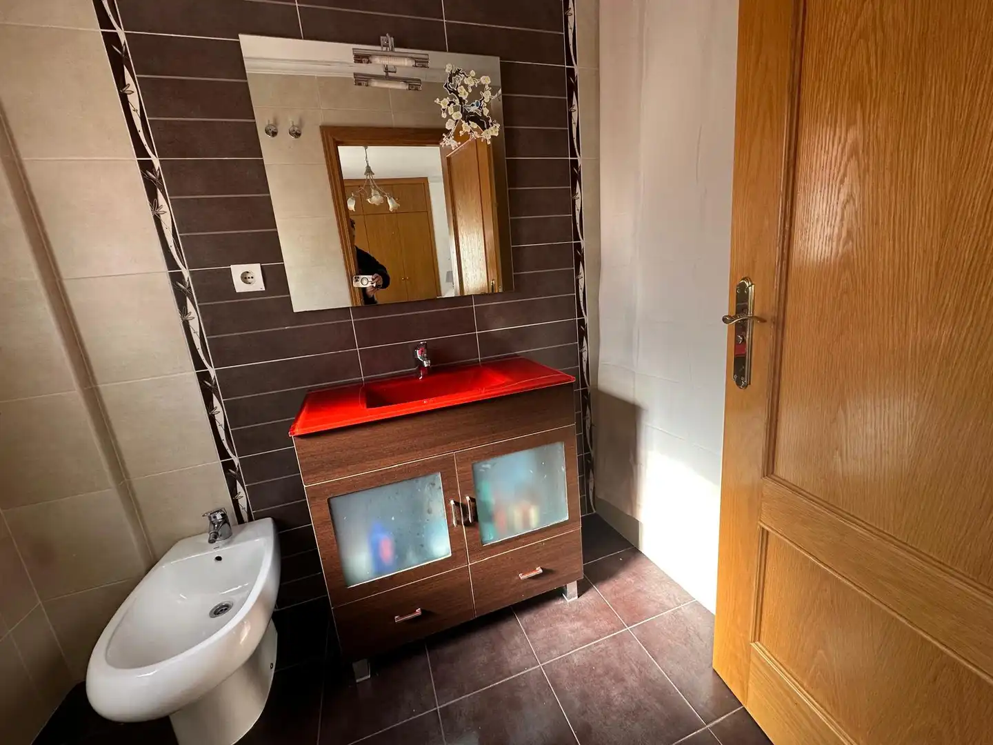 Badezimmer von Einfamilien-Reihenhaus zum Verkauf in Aranjuez mit Klimaanlage, Heizung und Terrasse