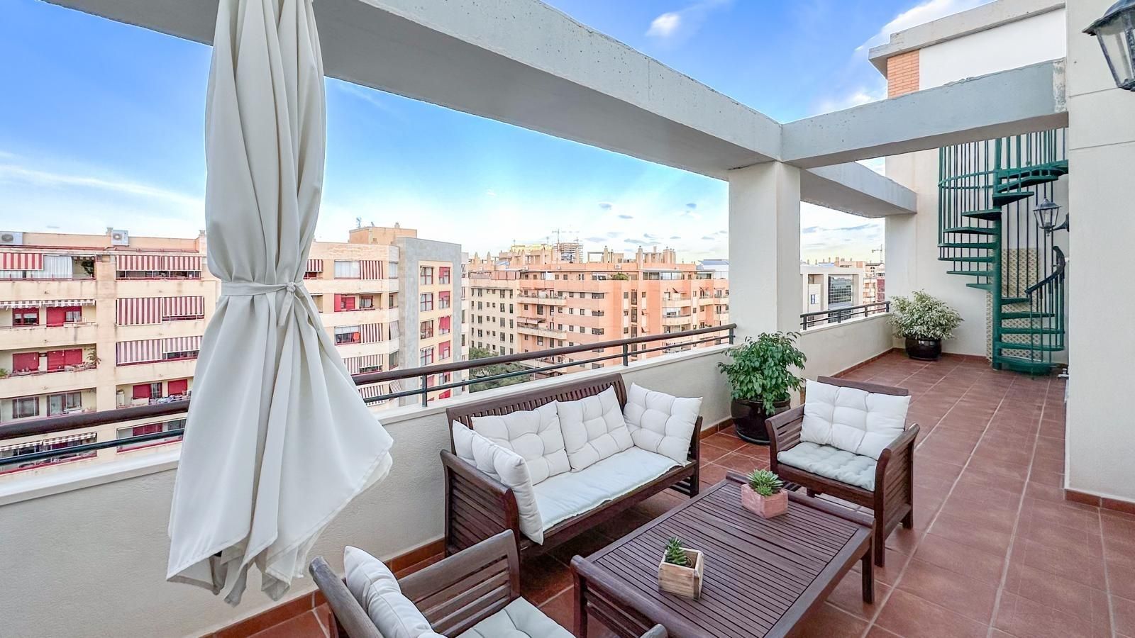 Terrassa de Àtic en venda en Málaga Capital amb Aire condicionat, Calefacció i Jardí privat