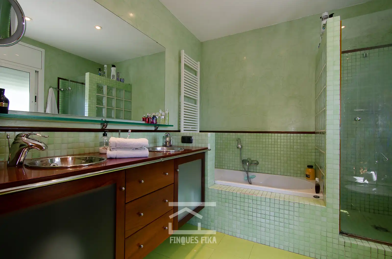 Baño de Casa o chalet en venta en Premià de Dalt con Calefacción, Jardín privado y Terraza