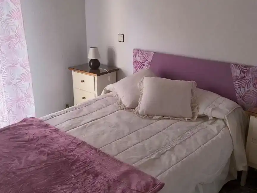Habitación de Piso en venta en La Iglesuela del Tiétar con Trastero, Piscina y Amueblado