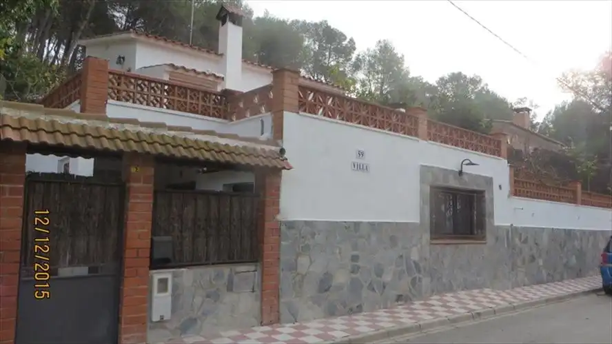 Vista exterior de Casa o xalet en venda en Esparreguera