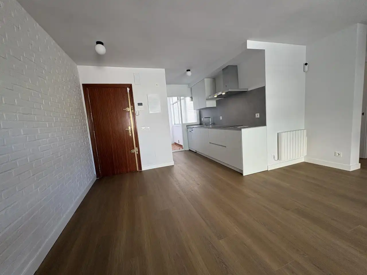 Schlafzimmer von Wohnung zur Miete in Madrid mit Klimaanlage und Heizung