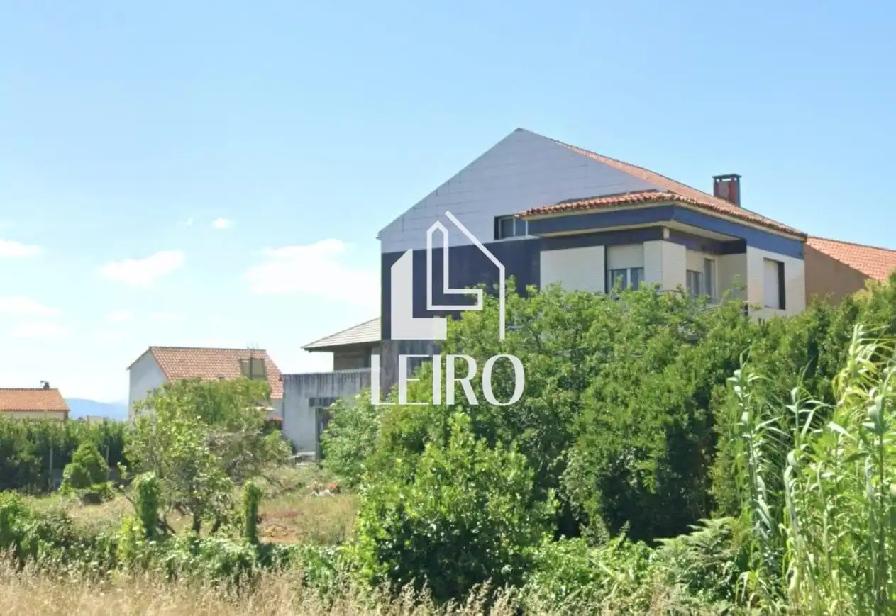 Casa o chalet en venta en A Illa de Arousa  con Jardín privado