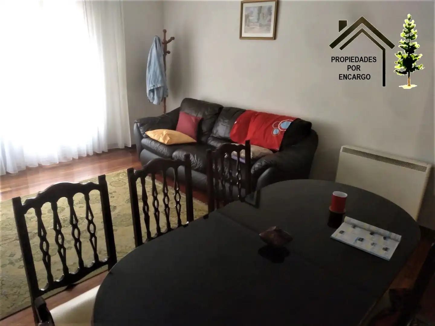 Sala de estar de Piso en venta en Cangas  con Calefacción y Trastero