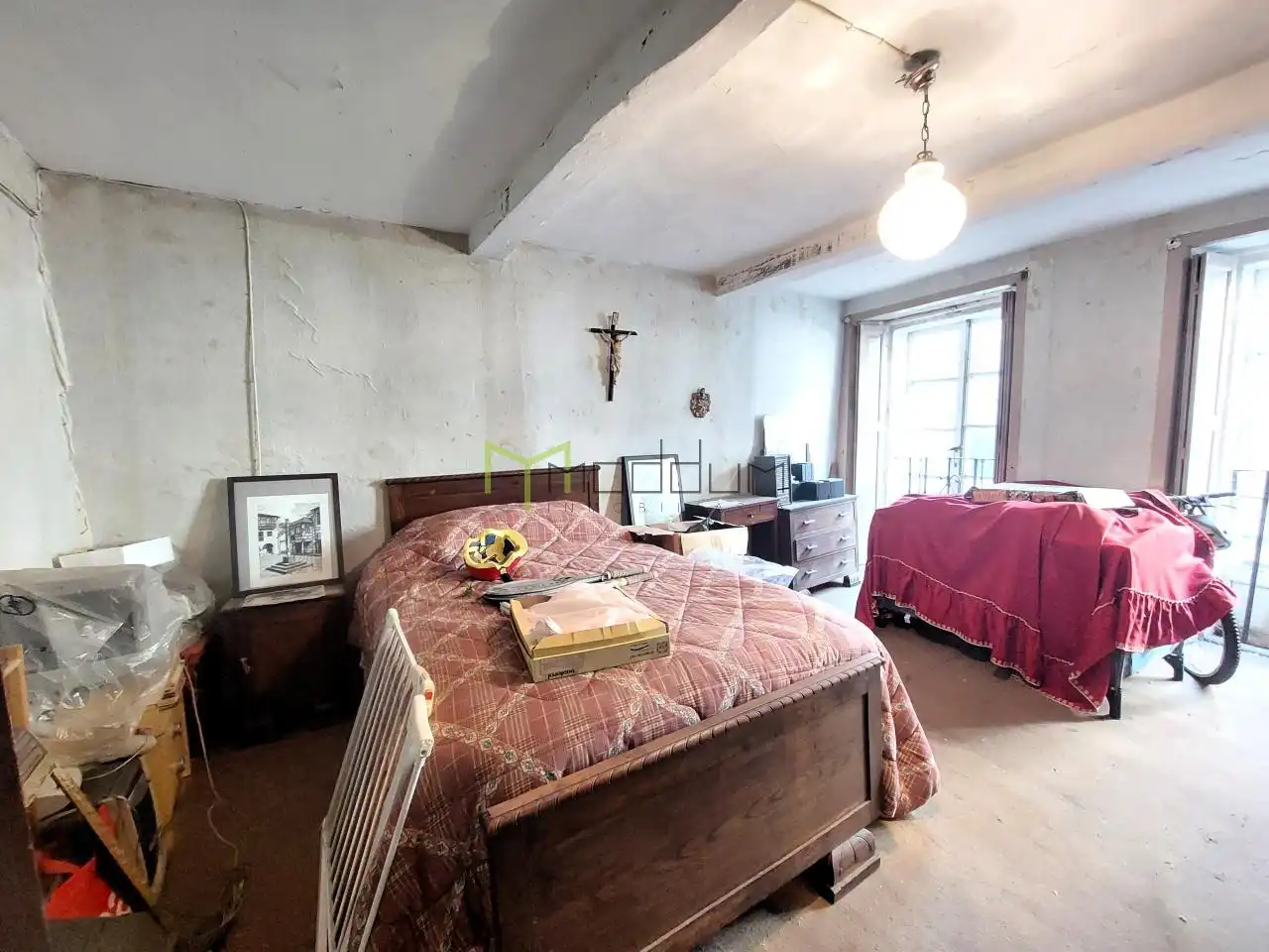 Dormitori de Casa o xalet en venda en Santiago de Compostela  amb Calefacció i Jardí privat
