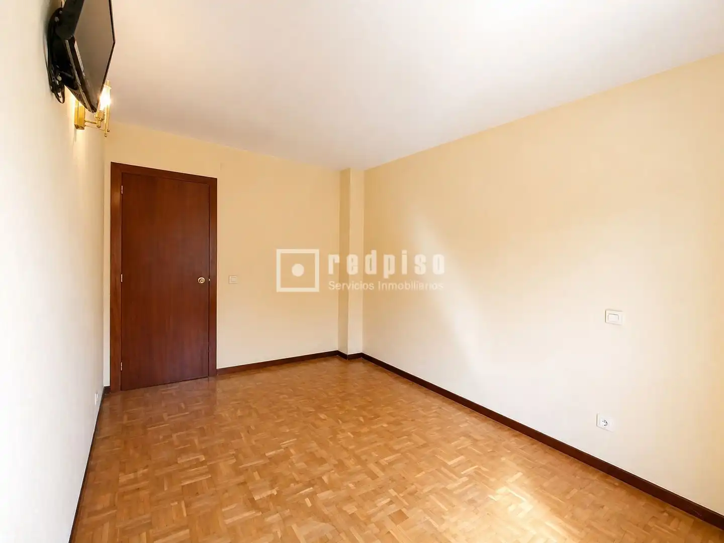 Habitación de Piso en venta en Rivas-Vaciamadrid con Aire acondicionado, Calefacción y Parquet