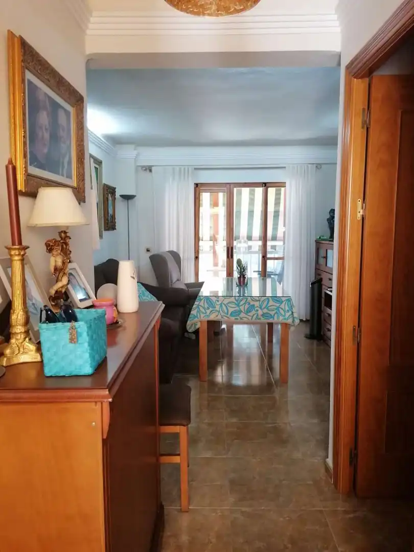Piso con ascensor en venta en N/A