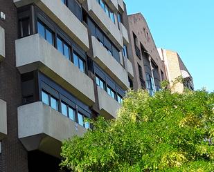 Exterior view of Apartment to rent in  Madrid Capital  with Air Conditioner and Terrace