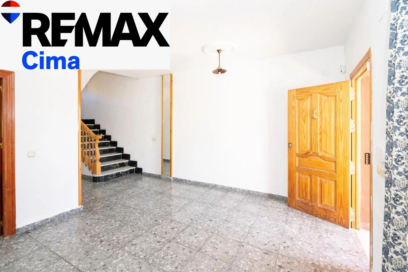 Casa o chalet en venta en Baza con Terraza y Balcón