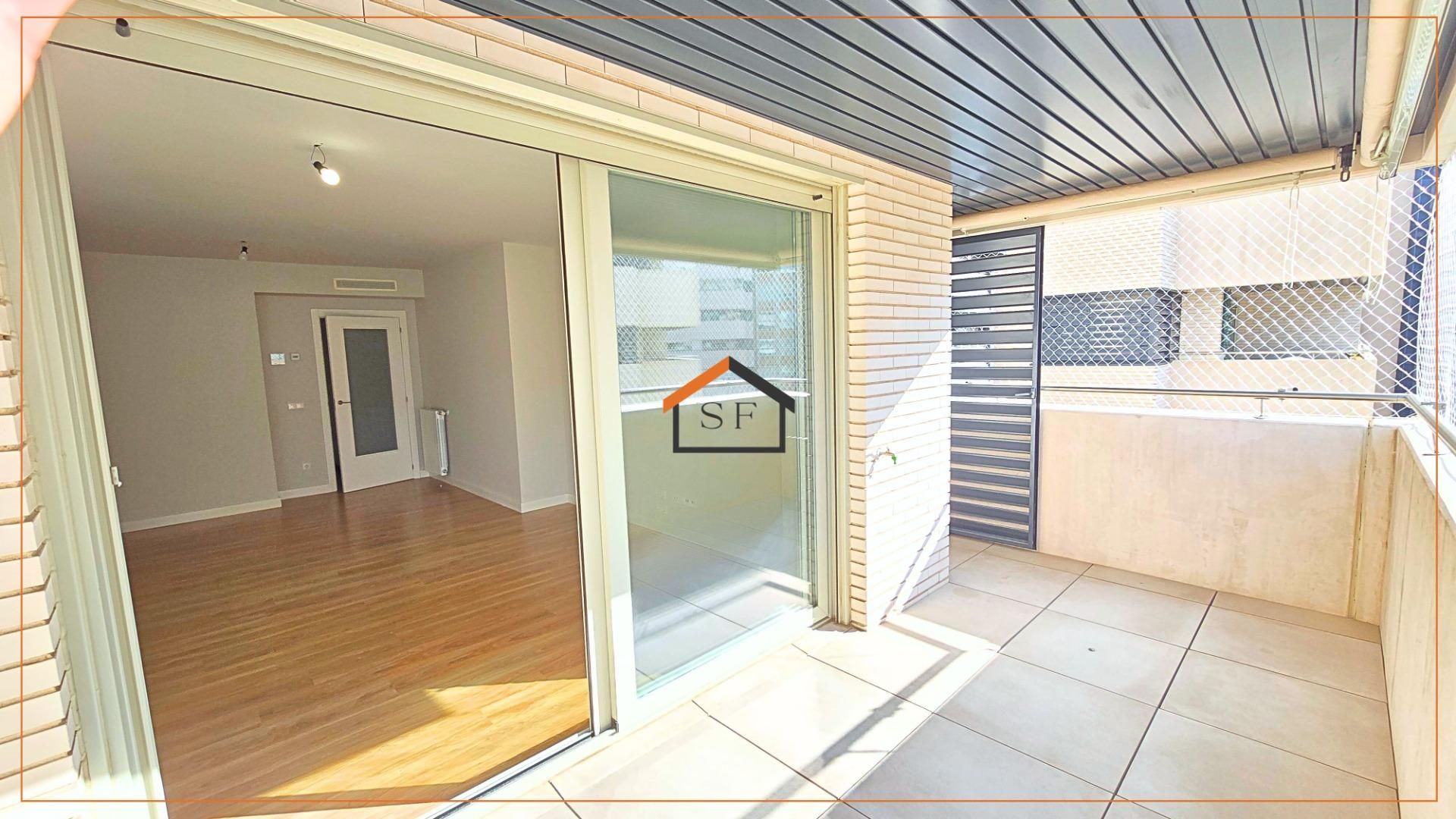 Flat to rent in  Madrid Capital  with Air Conditioner, Heating and Private garden