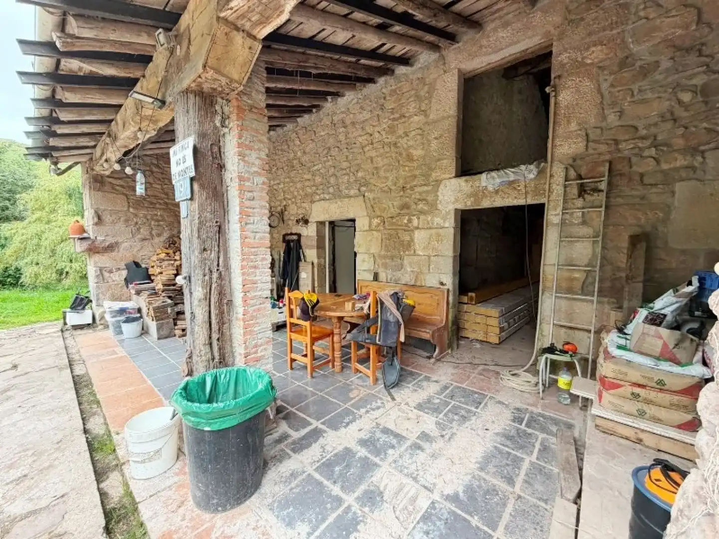 Casa o xalet en venda en Torrelavega  amb Calefacció, Jardí privat i Traster