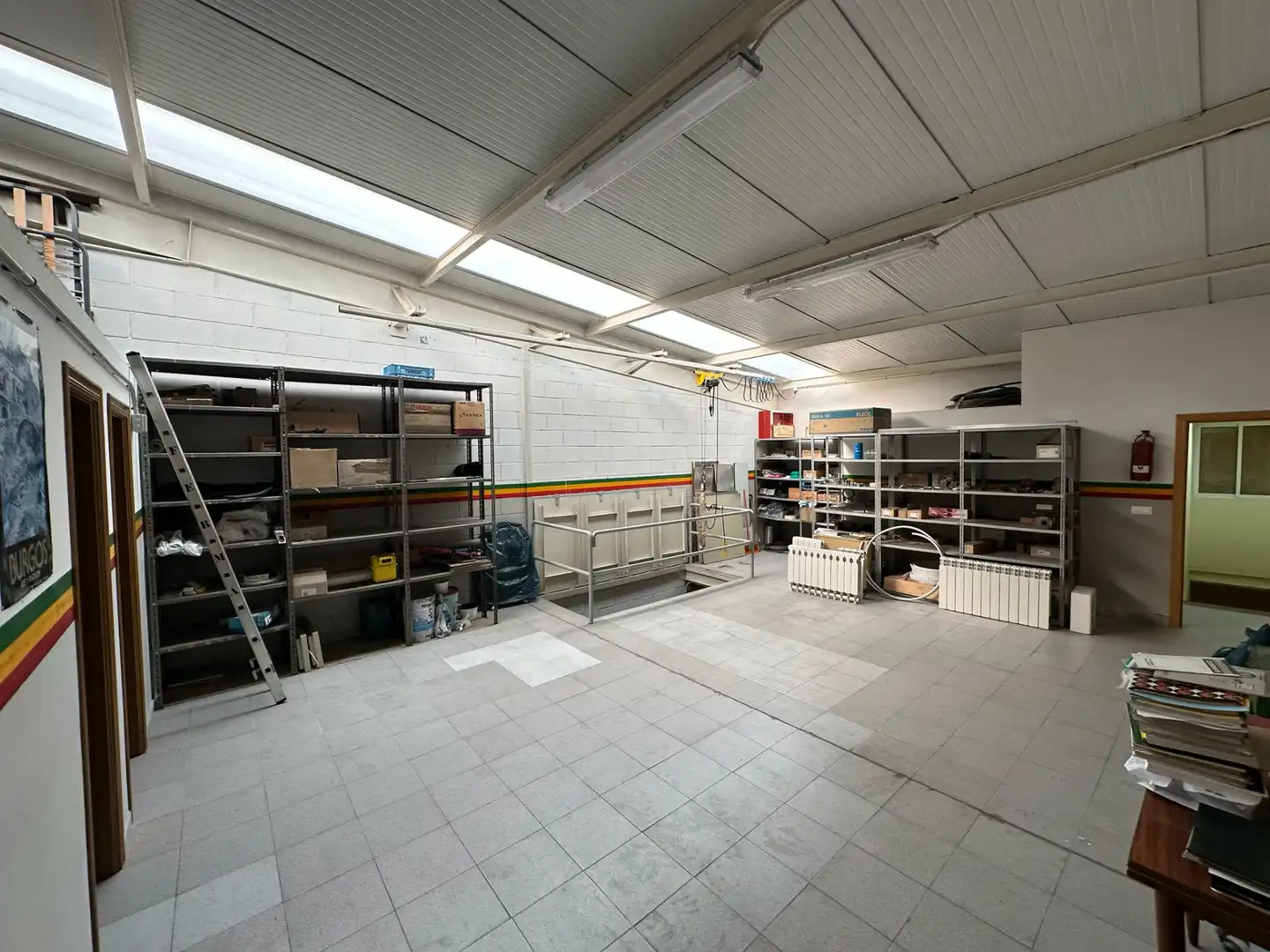 Nau industrial en venda en Burgos amb Calefacció