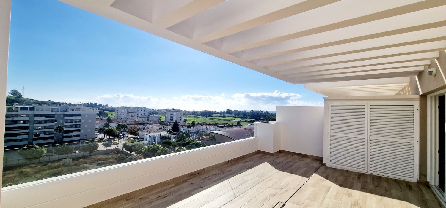 Terrace of Attic to rent in Marbella  with Storage room and Community pool