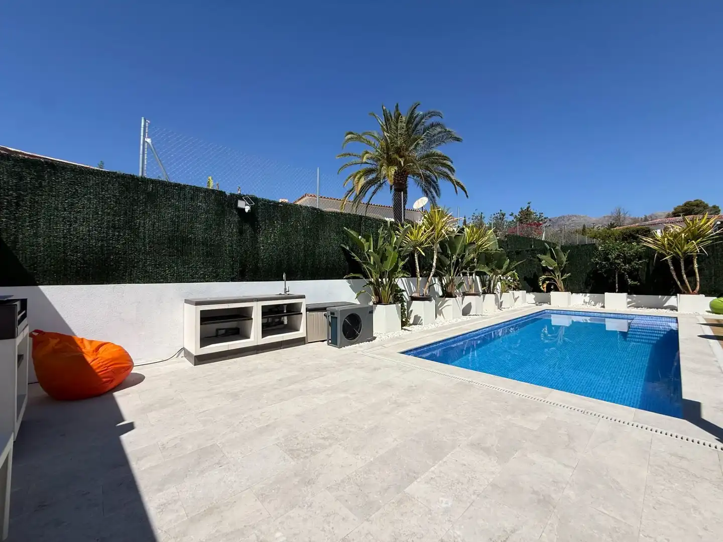 Piscina de Casa o chalet en venta en La Nucia con Aire acondicionado, Jardín privado y Terraza