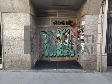 Business premises to rent in Carrer de la Constitució