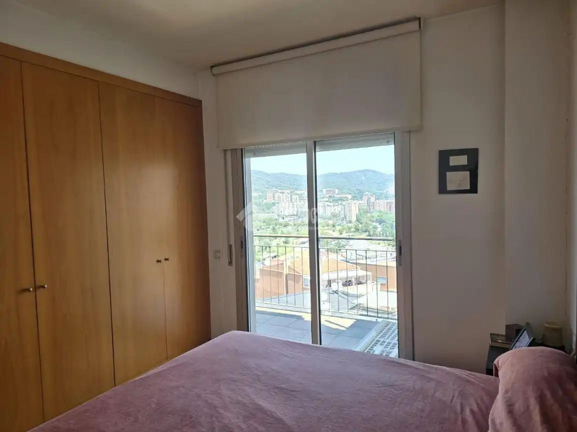 Dormitori de Pis en venda en Barcelona amb Aire condicionat, Calefacció i Terrassa