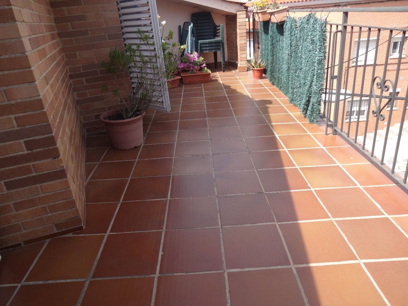 Terrassa de Dúplex en venda en Rubí amb Calefacció, Terrassa i Traster