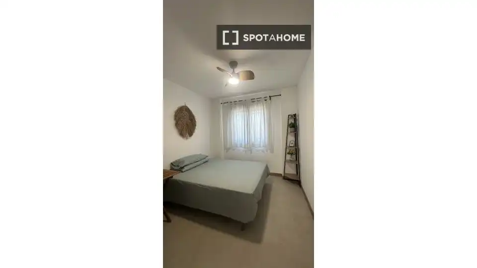 Bedroom of Apartments for share in Godella  with Air Conditioner, Heating and Terrace