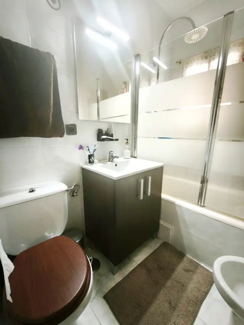 Baño de Piso en venta en Madrid con Aire acondicionado, Calefacción y Terraza