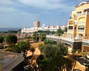 Vista exterior de Apartament en venda en Arona amb Terrassa, Balcó i Piscina comunitària