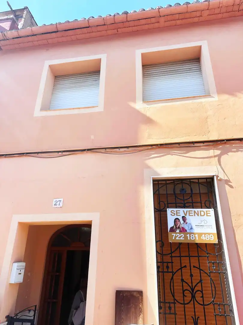 Vista exterior de Casa o chalet en venta en Polinyà de Xúquer con Aire acondicionado, Terraza y Trastero