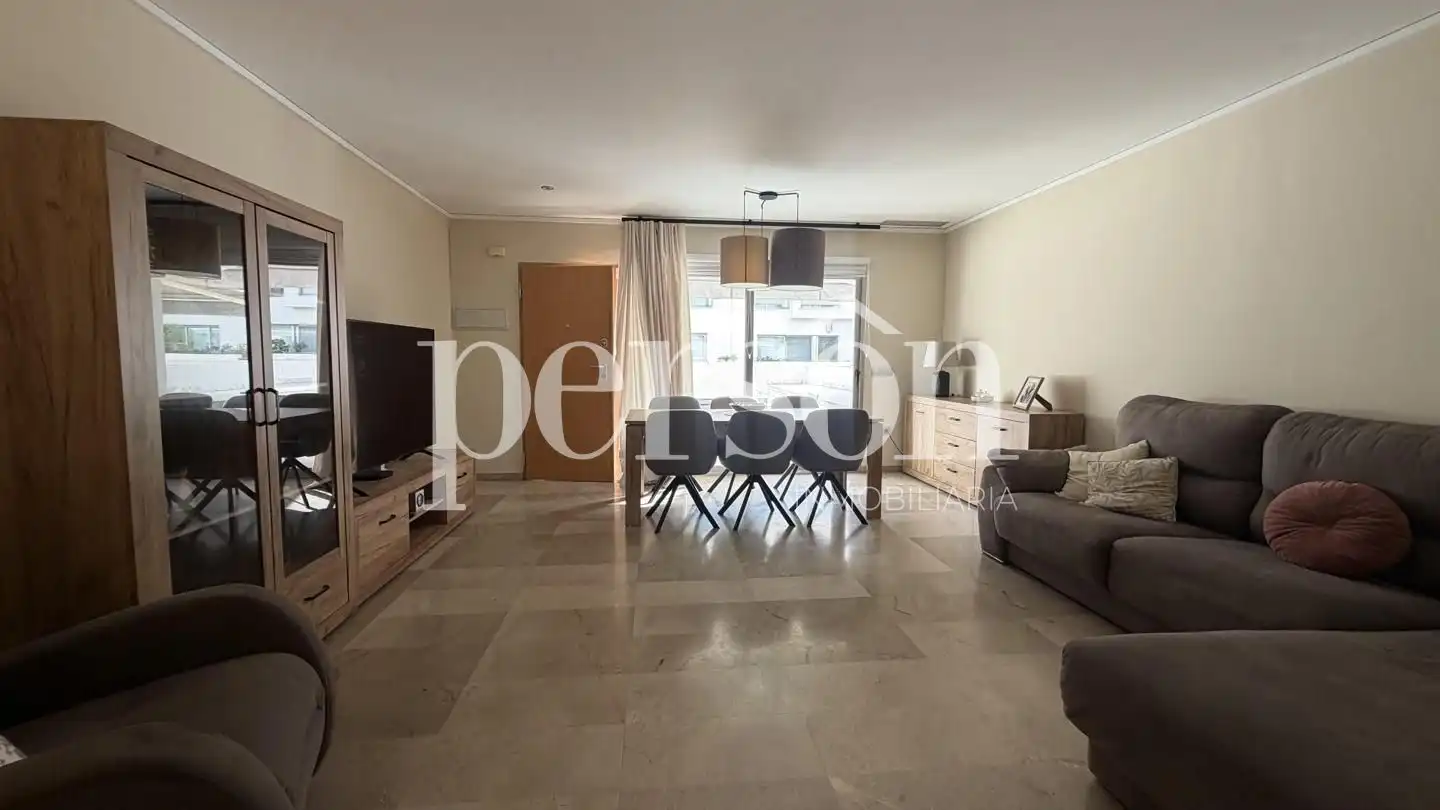 Living room of Ground floor for sale in Carcaixent  with Air Conditioner, Terrace and Storage room