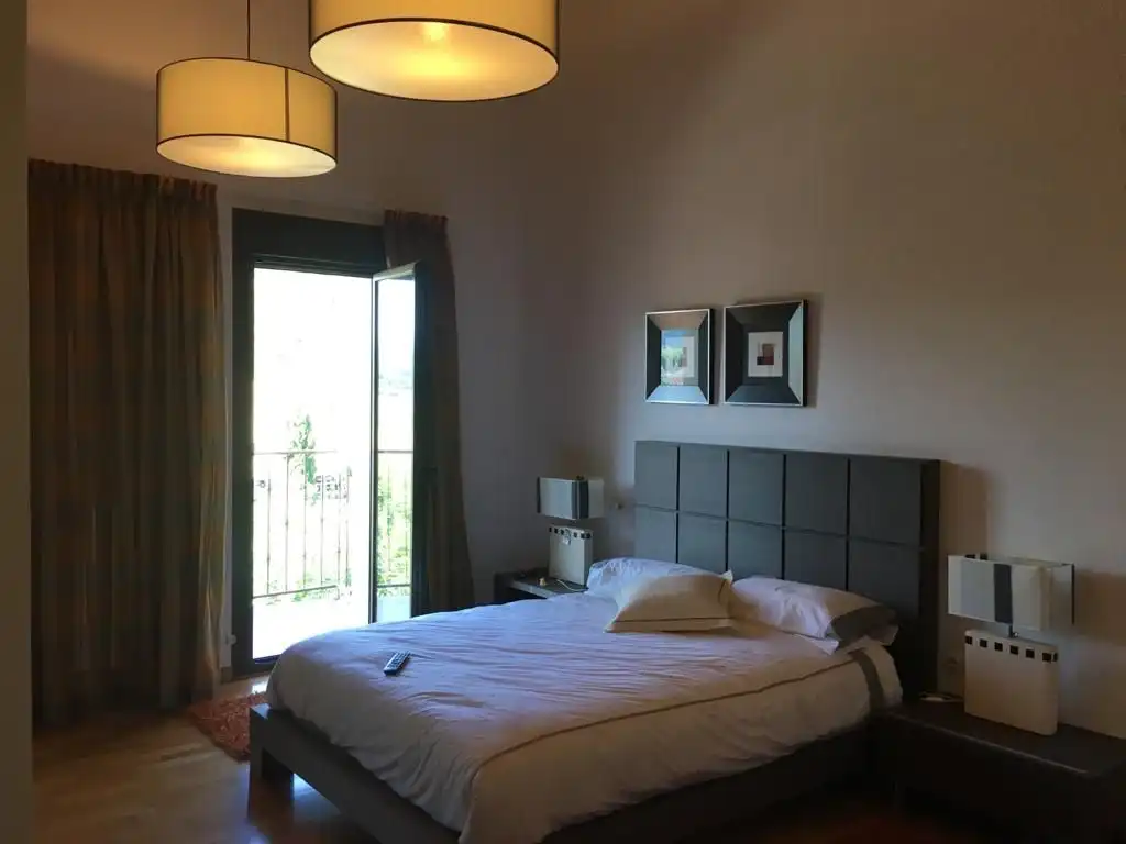 Habitación de Piso en venta en Santurde de Rioja con Calefacción, Terraza y Trastero
