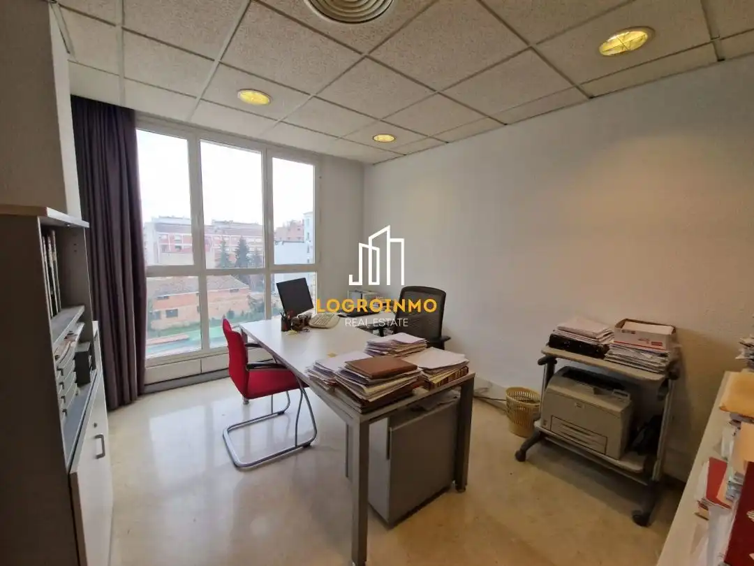 Ufficio con ascensore in vendita a Centro, imagen 3