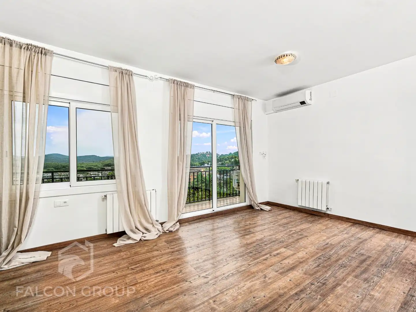Balcony of Houses for sale in Canyelles  with Air Conditioner, Heating and Private garden