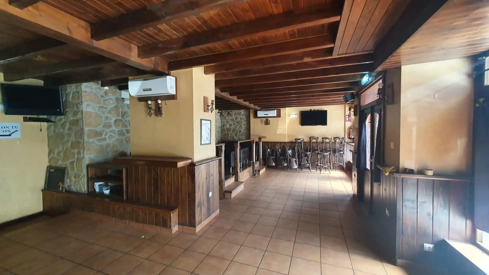 Gewerbefläche zum Verkauf in Llanes pueblo