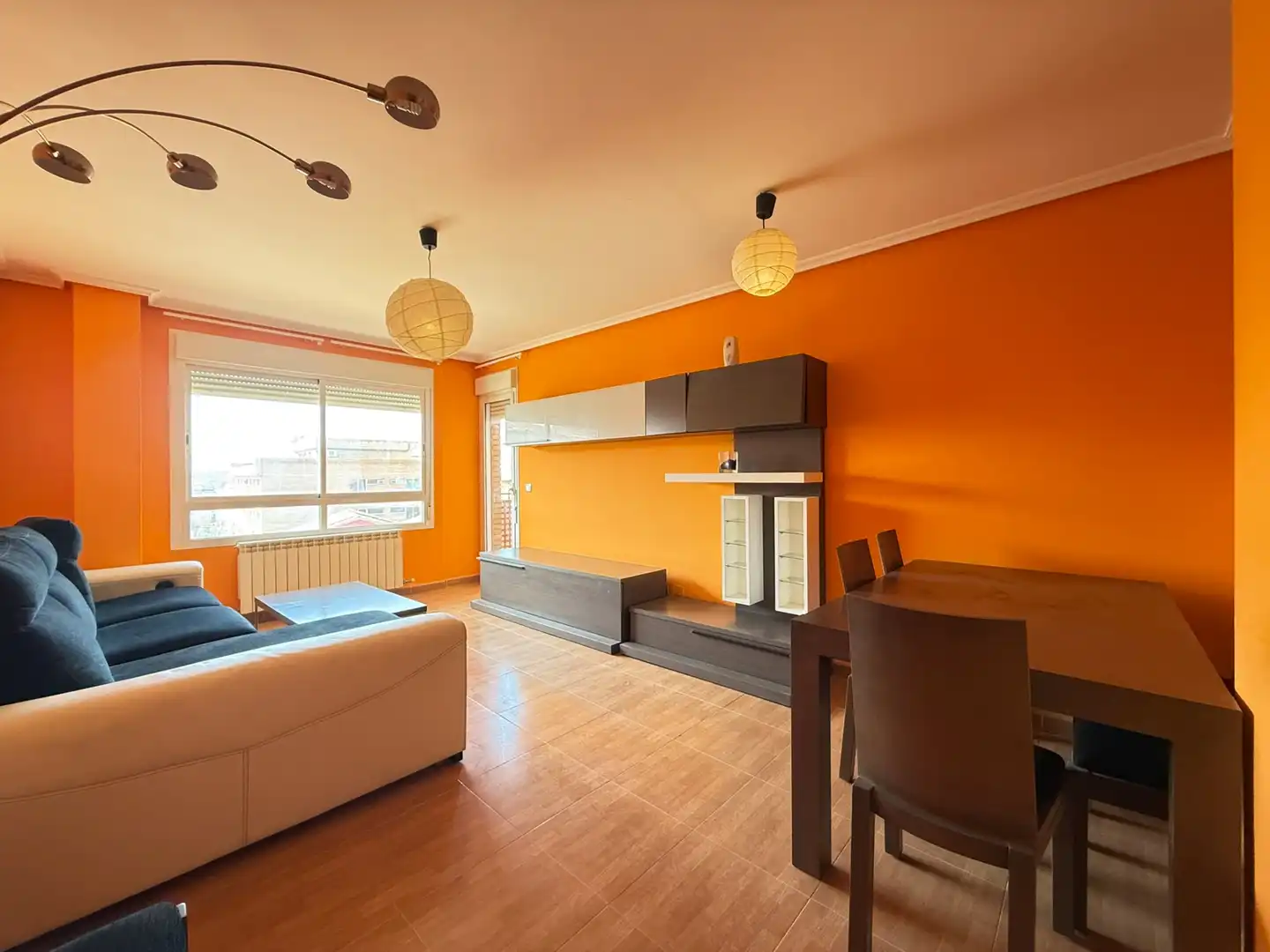 Sala de estar de Piso en venta en Caspe con Aire acondicionado, Calefacción y Trastero