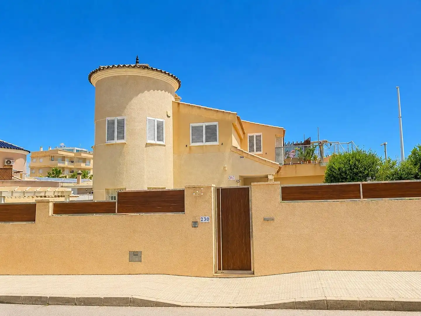 Vista exterior de Casa o chalet en venta en Cartagena con Aire acondicionado, Calefacción y Jardín privado