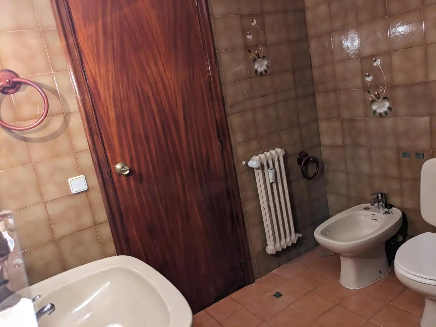 Badezimmer von Wohnung zum Verkauf in Albacete mit Balkon
