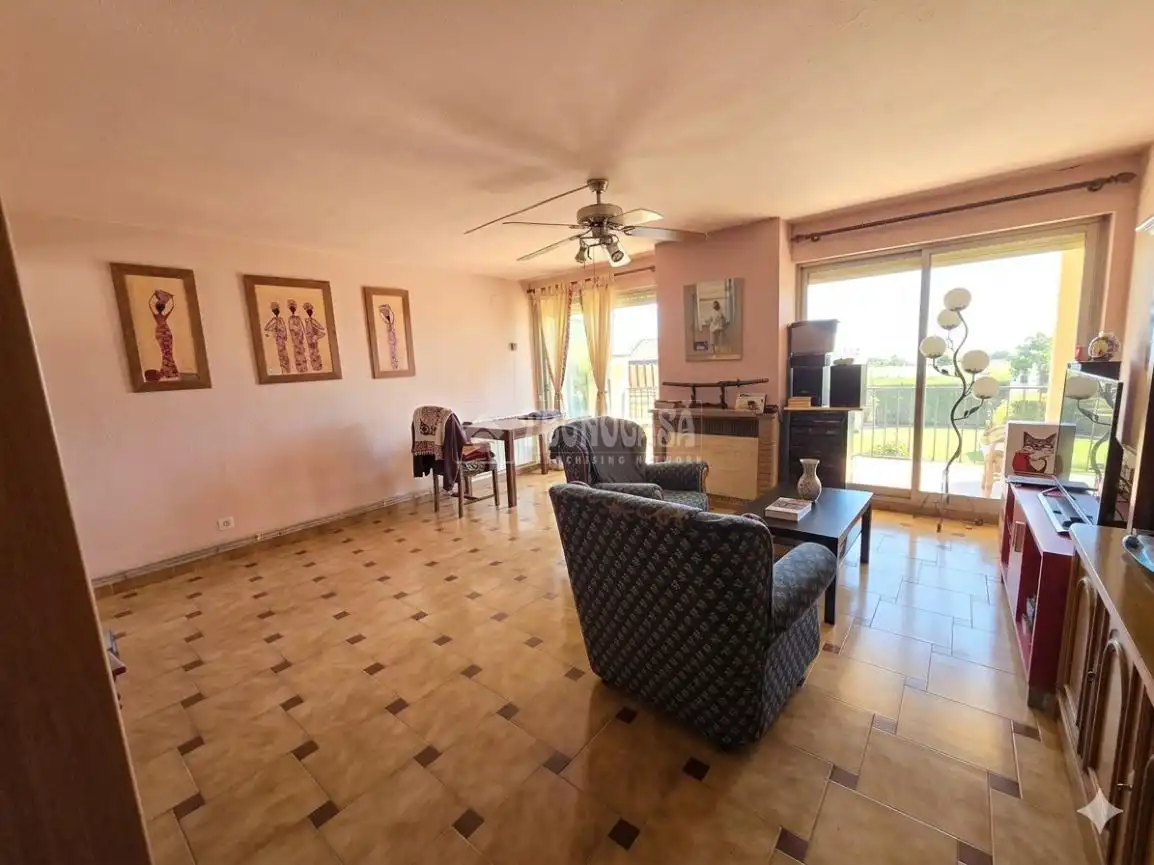 Living room of Detached homes for sale in Velilla de San Antonio  with Heating, Private garden and Terrace