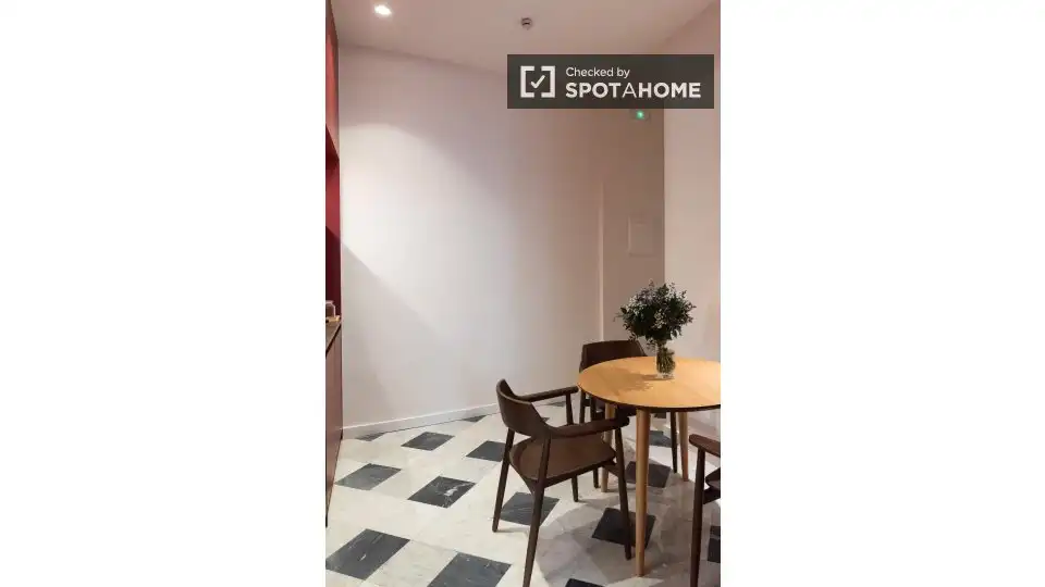 Flat with terrace to rent in Eixample, imagen 8