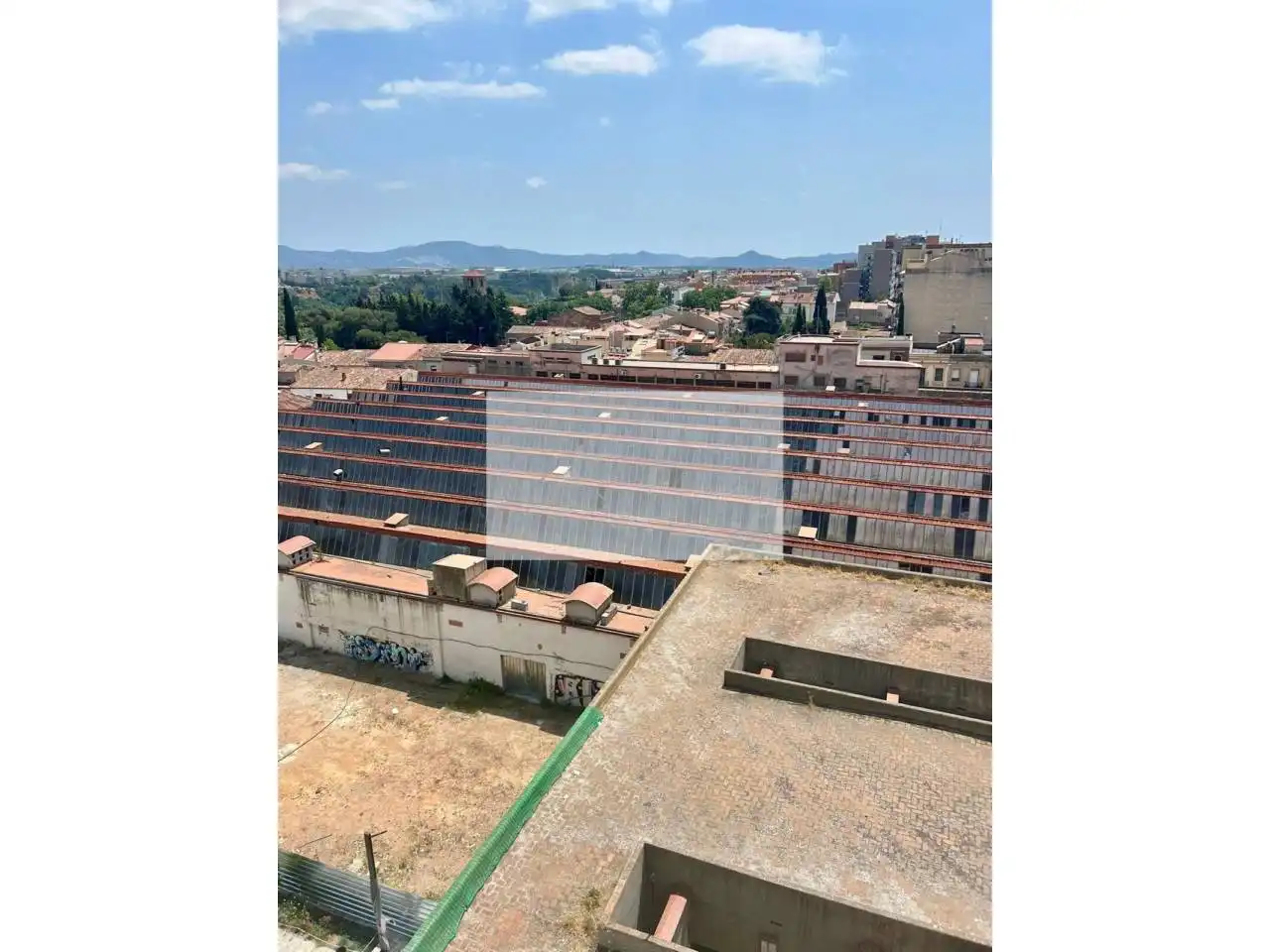 Exterior view of Flat for rent in Sabadell  with Air Conditioner, Heating and Parquet flooring