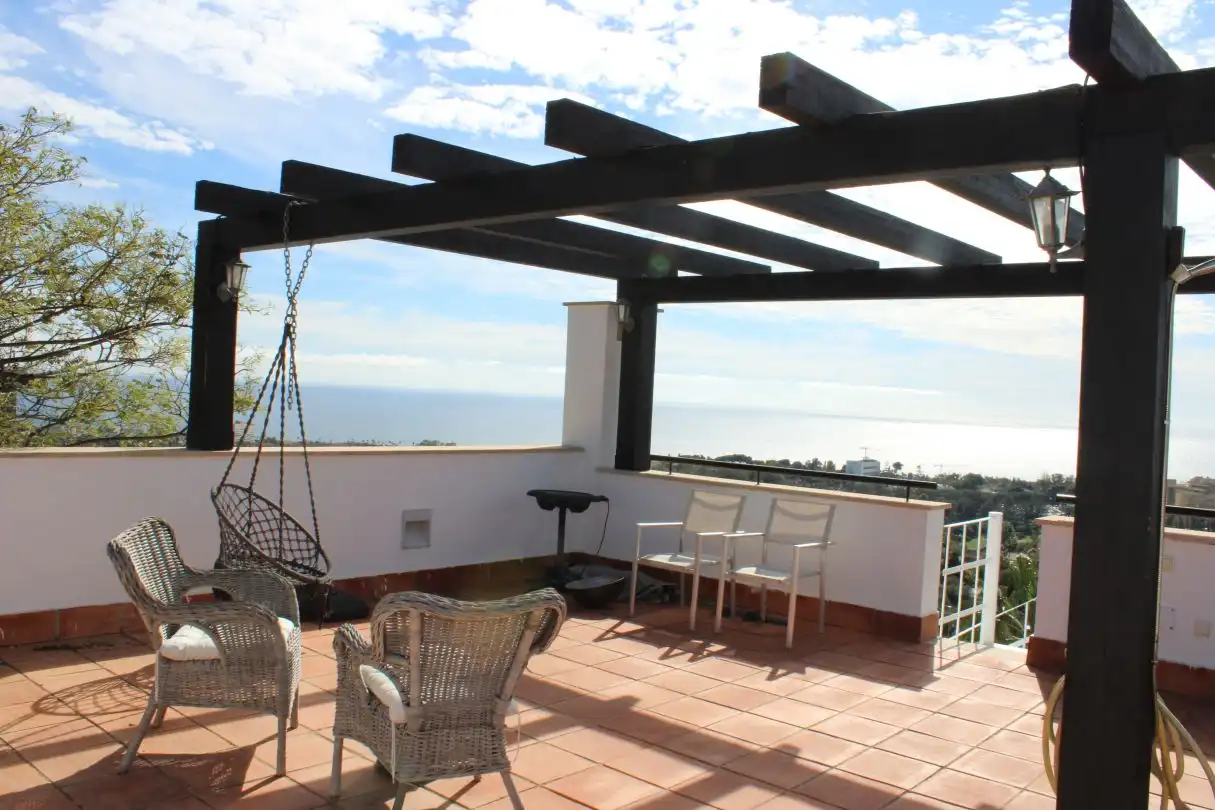 Terraza de Casa adosada de alquiler en Marbella con Aire acondicionado, Calefacción y Jardín privado