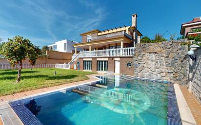 Garden of House or chalet for sale in  Córdoba Capital  with Air Conditioner, Heating and Private garden