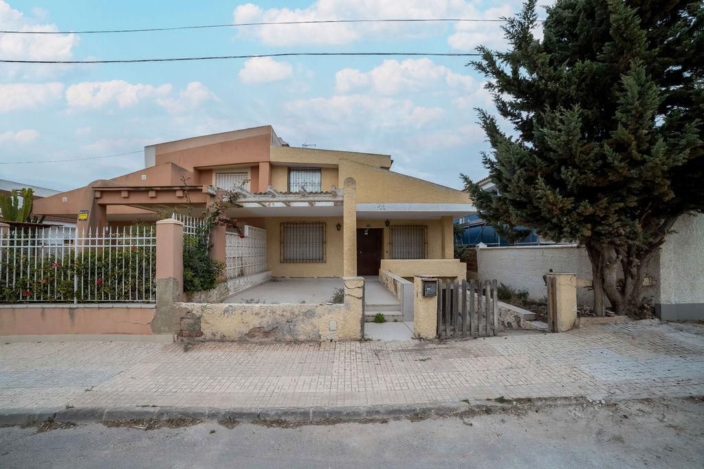 Vista exterior de Casa o xalet en venda en Cartagena