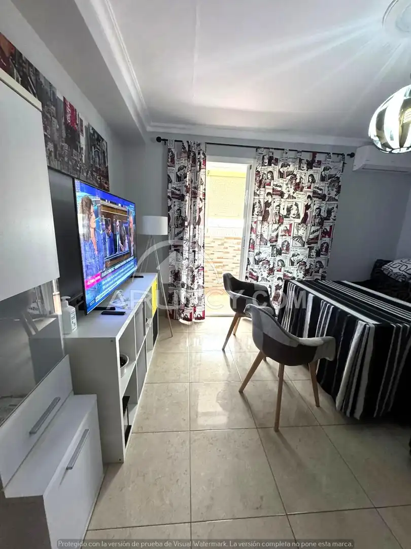 Sala de estar de Piso de alquiler en Alcalá de Guadaira con Aire acondicionado, Terraza y Amueblado