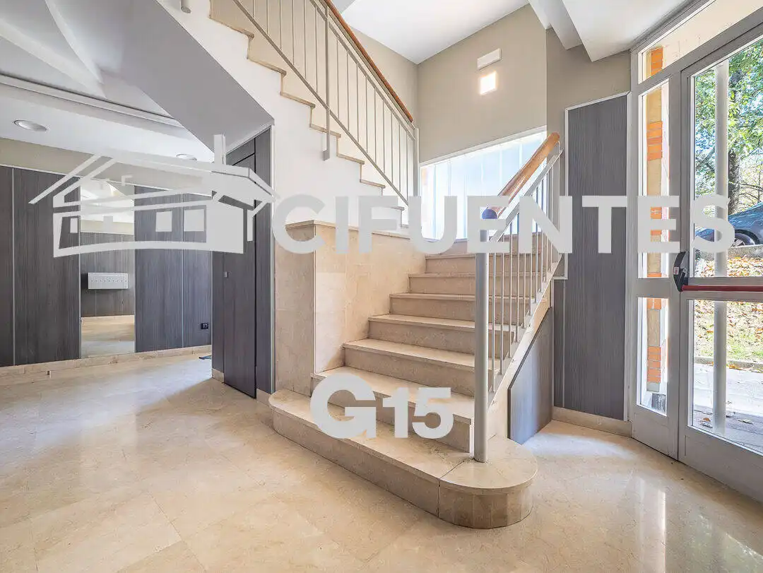 Flat with lift for sale in Txomin Agirre Pasealekua, imagen 38