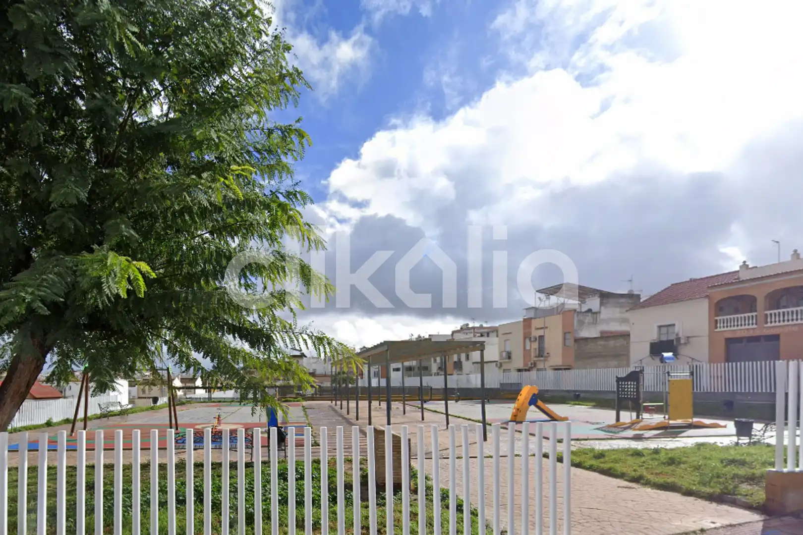 Vista exterior de Casa o xalet en venda en Coria del Río