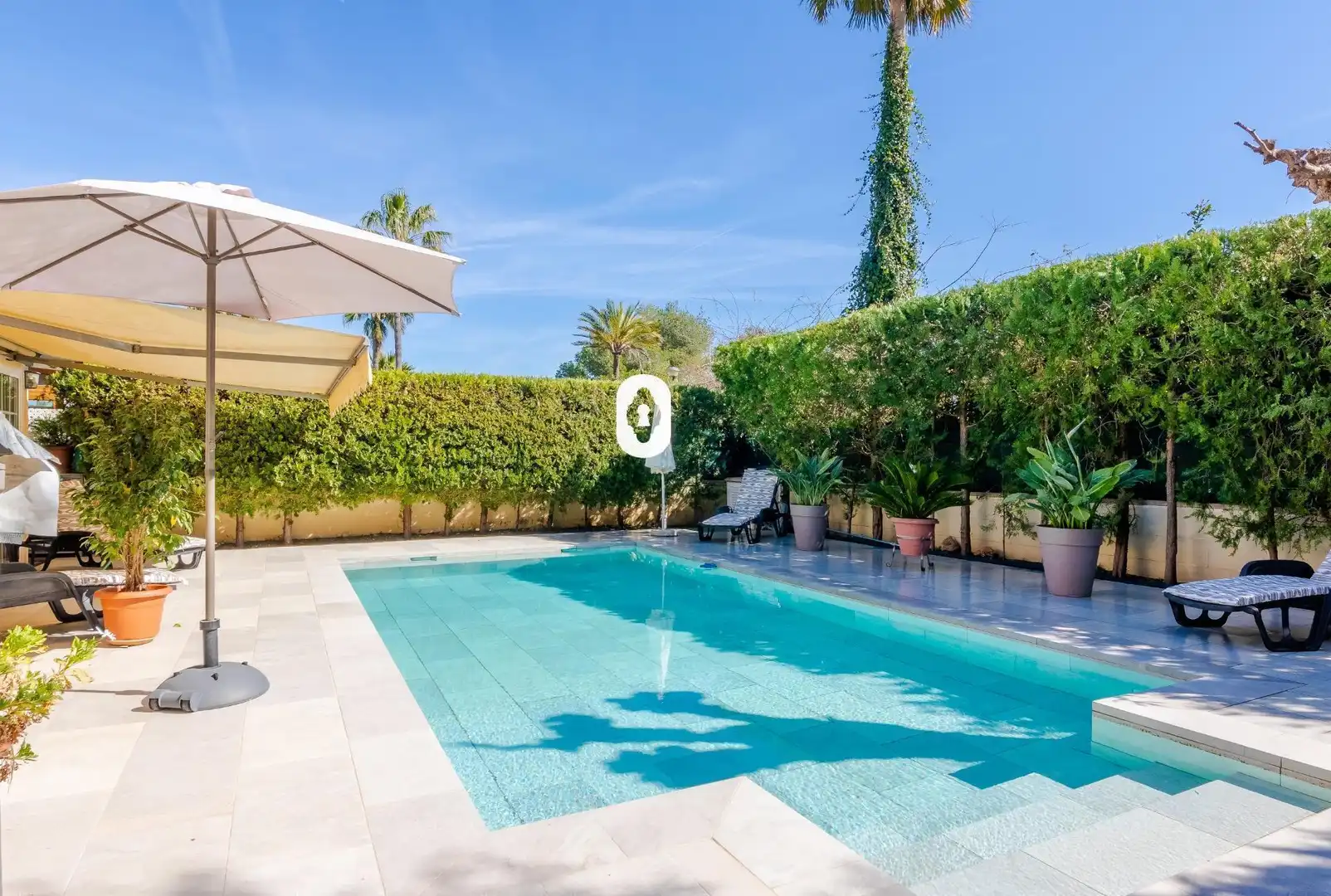 Piscina de Casa o xalet en venda en Alcúdia amb Aire condicionat, Jardí privat i Terrassa