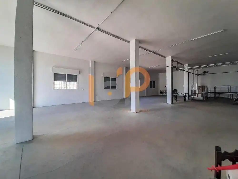 Nave industrial en venta en Tabernas