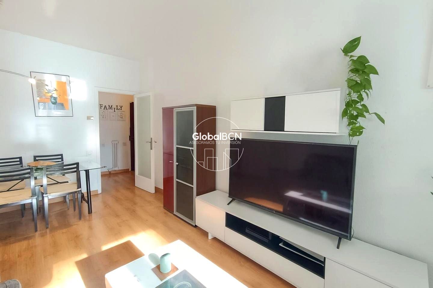 Flat for sale in De Madrid, Barri de les Corts, Les Corts