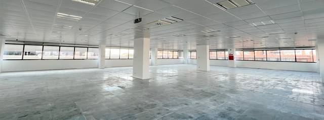 Oficina en Alquiler en N/A en El Poblenou