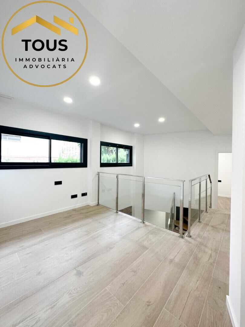 Duplex for sale in Badalona  with Air Conditioner, Heating and Terrace