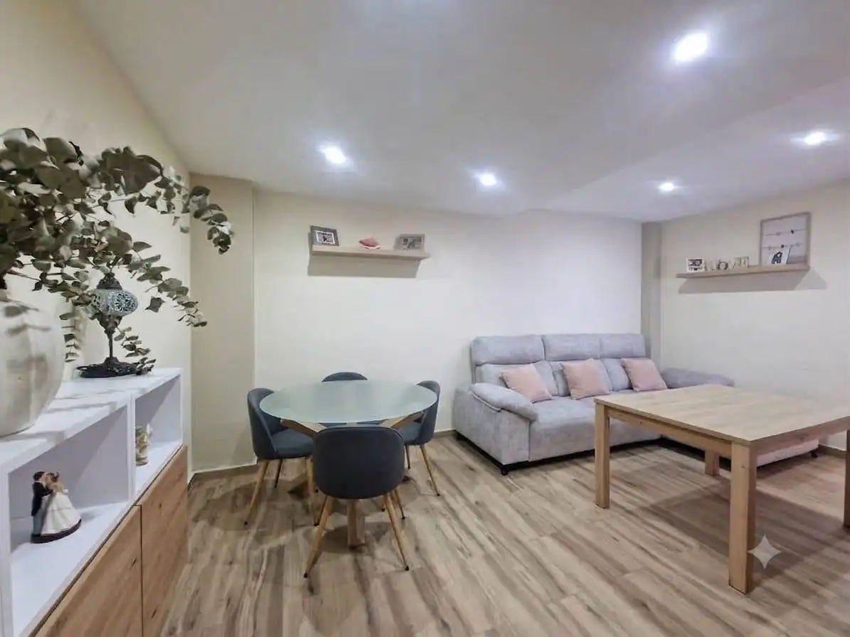 Casa con piscina en venta en La Vega