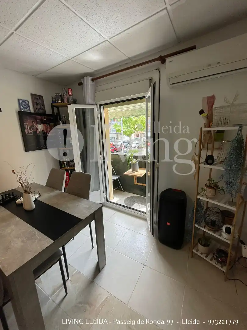 Flat with terrace for sale in Carrer Riu Cinca, imagen 2