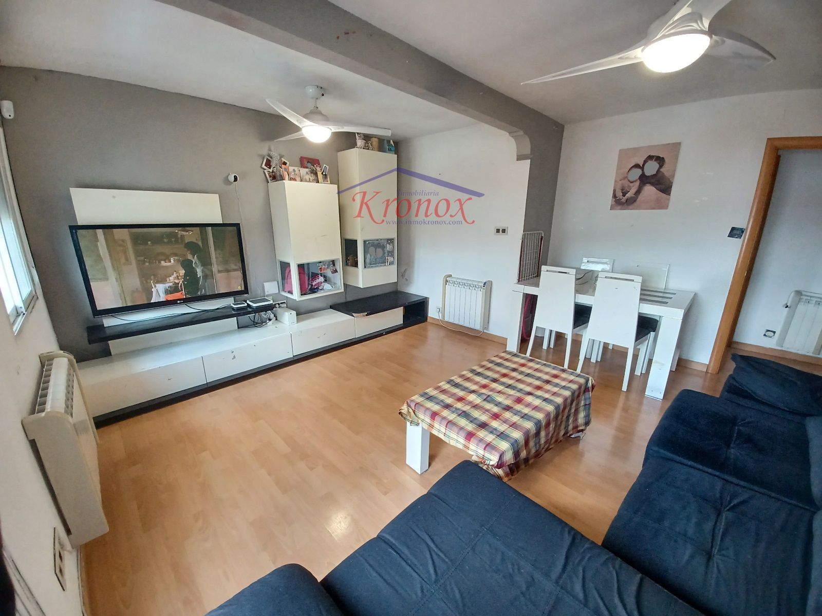 Sala d'estar de Pis en venda en  Madrid Capital amb Aire condicionat, Calefacció i Terrassa